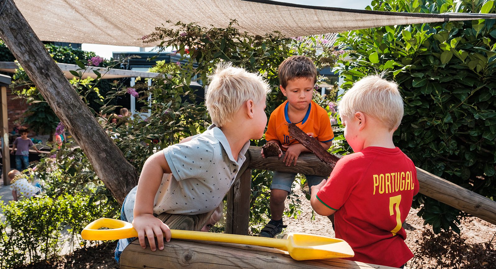 Villa Yip Kinderdagverblijf is een eigentijdse kinderopvangorganisatie. Onze sfeervolle kindervilla vind je in Veldhoven.